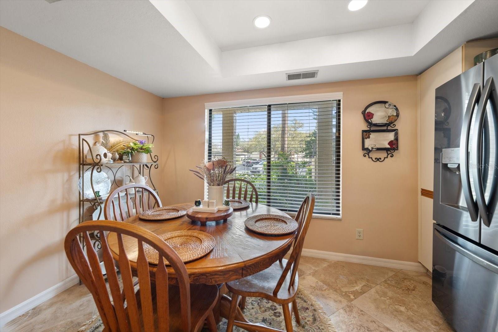 1801 Lake Unit 10d, Palm Harbor, FL 34685