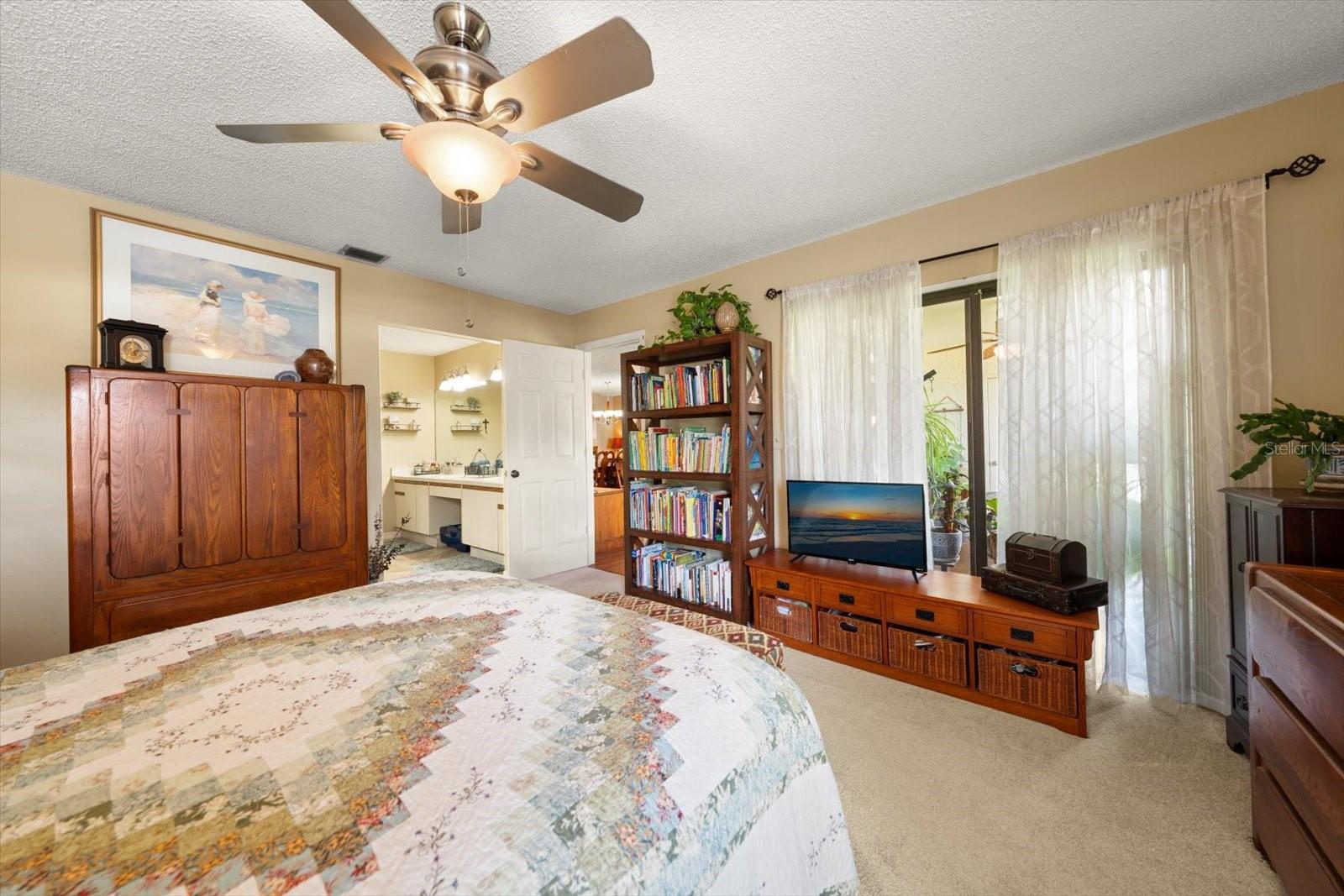 1801 Lake Unit 10d, Palm Harbor, FL 34685