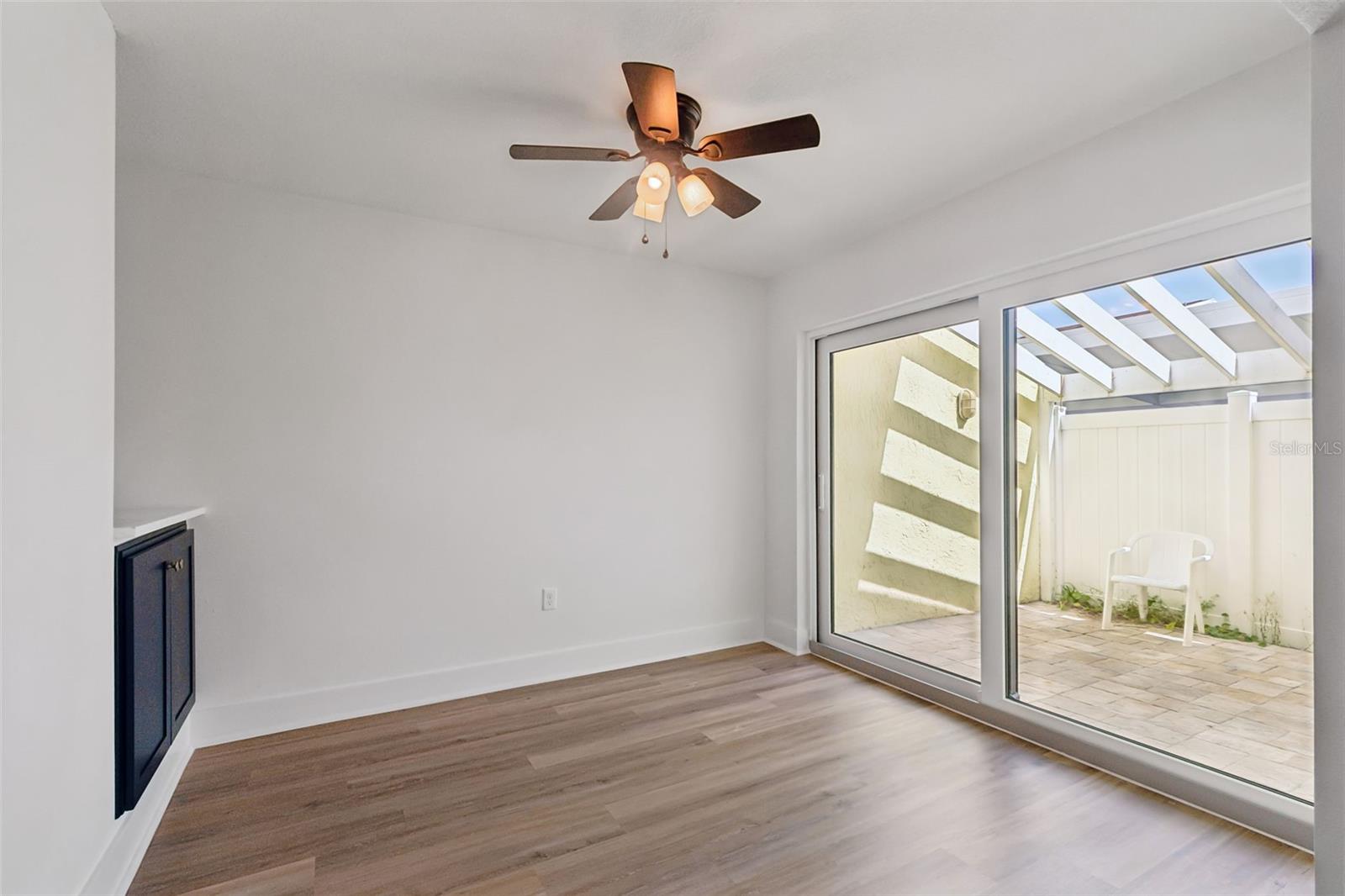 1 Windrush Unit 23, Indian Rocks Beach, FL 33785