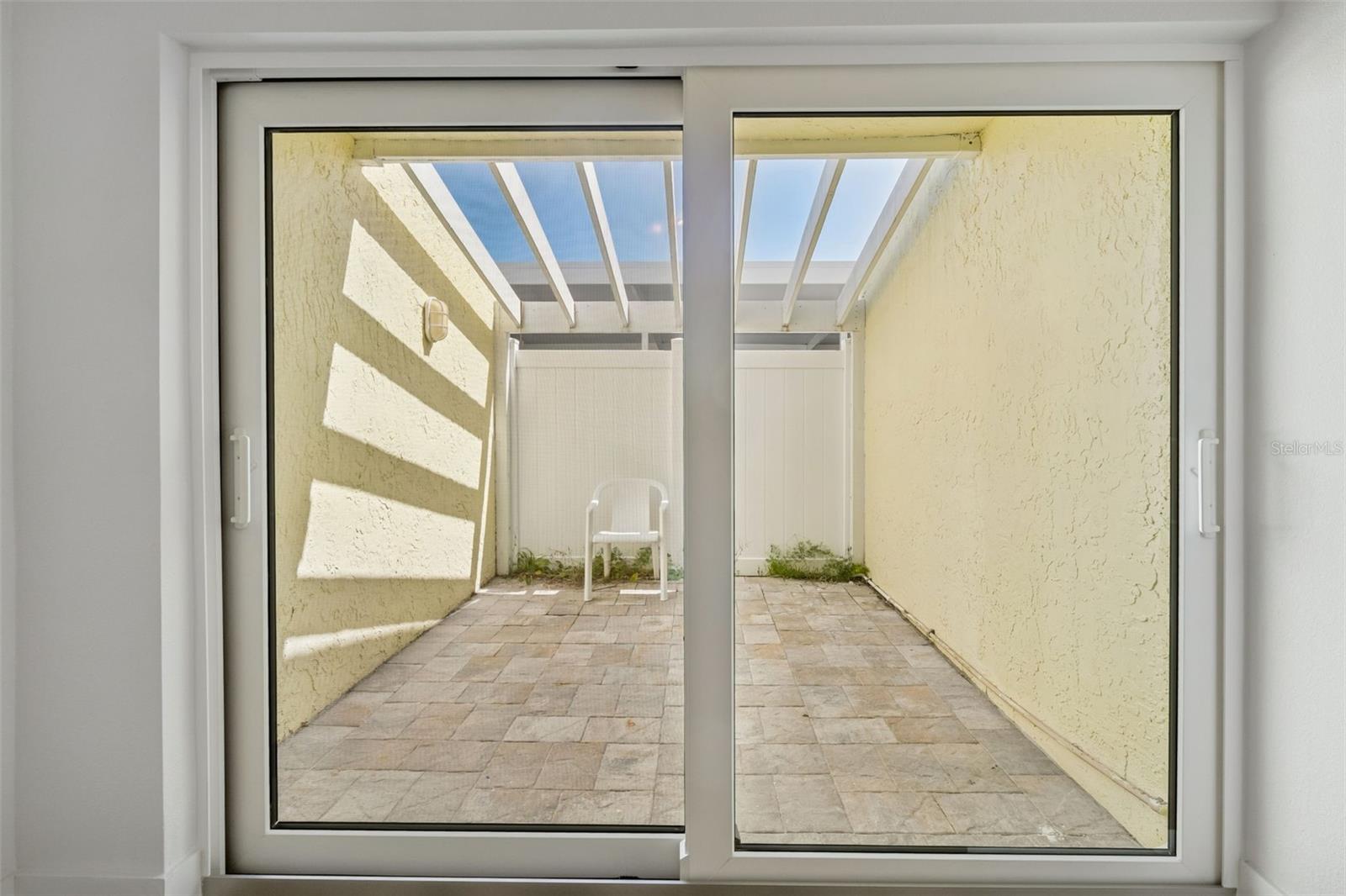 1 Windrush Unit 23, Indian Rocks Beach, FL 33785