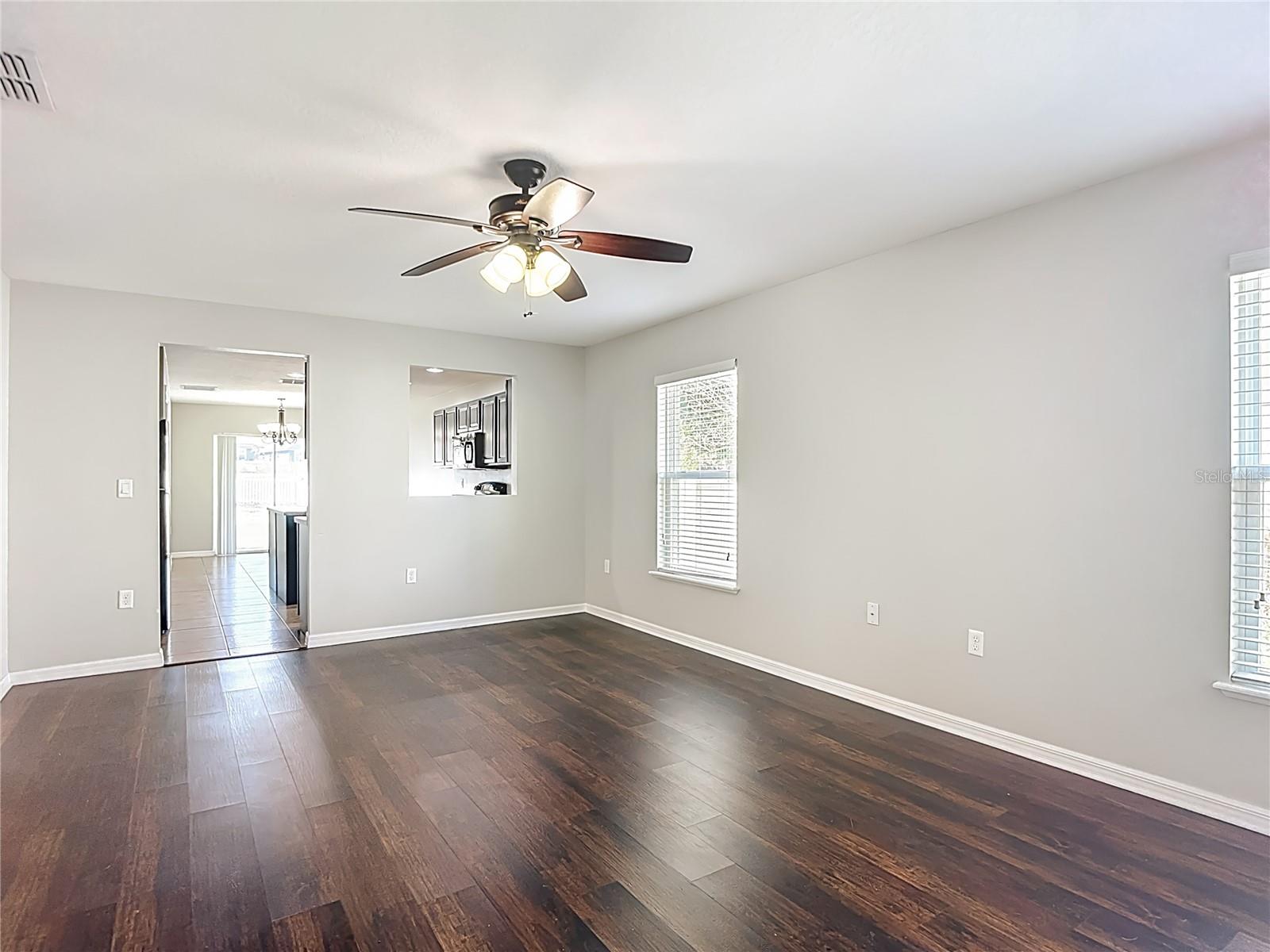 13221 Waterford Castle, Dade City, FL 33525