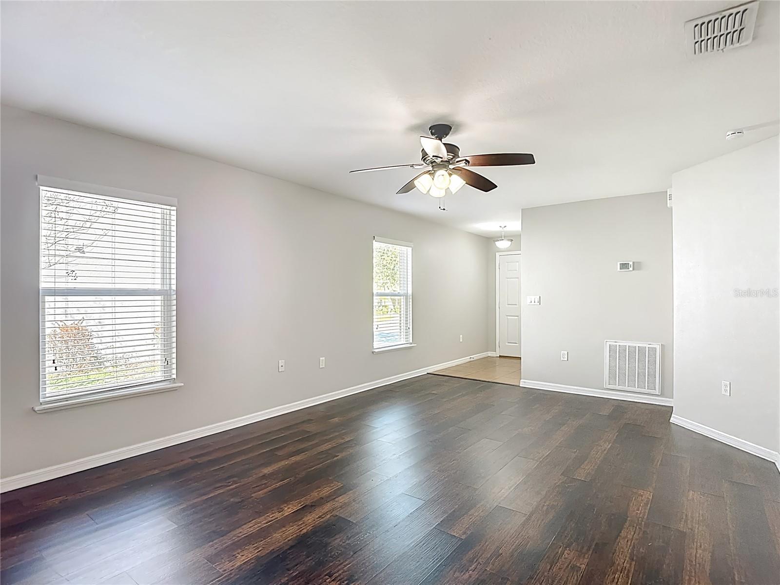13221 Waterford Castle, Dade City, FL 33525