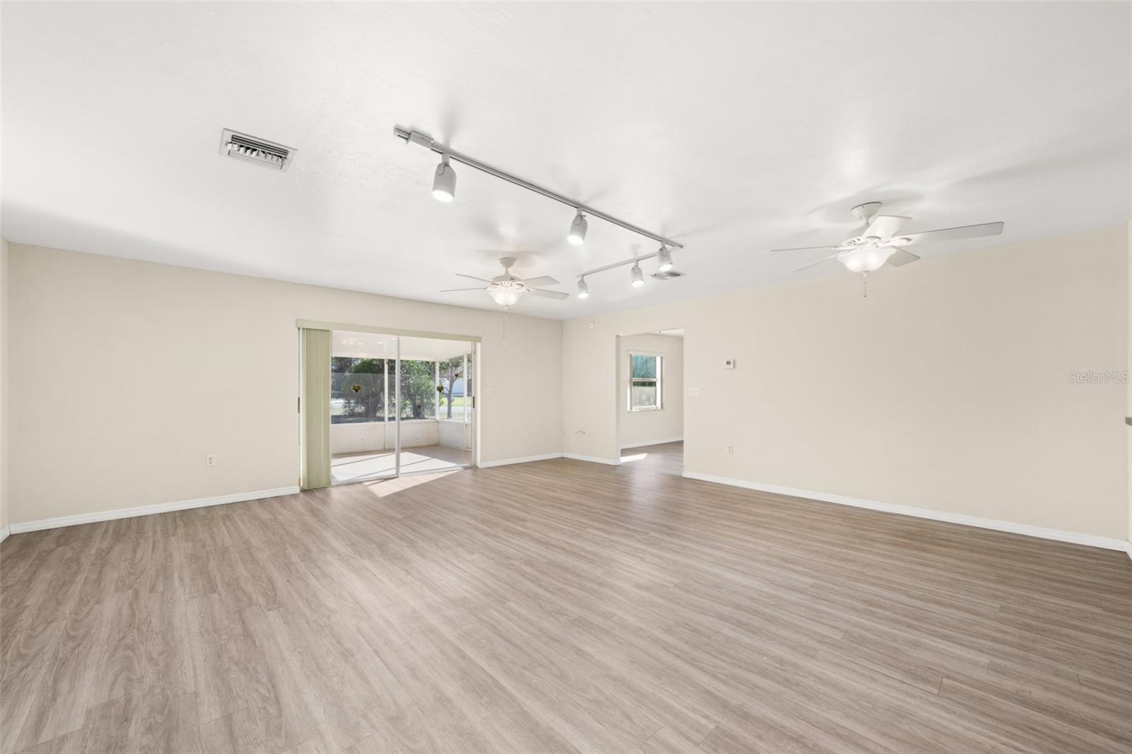 1273 Woodbury, Sebring, FL 33875