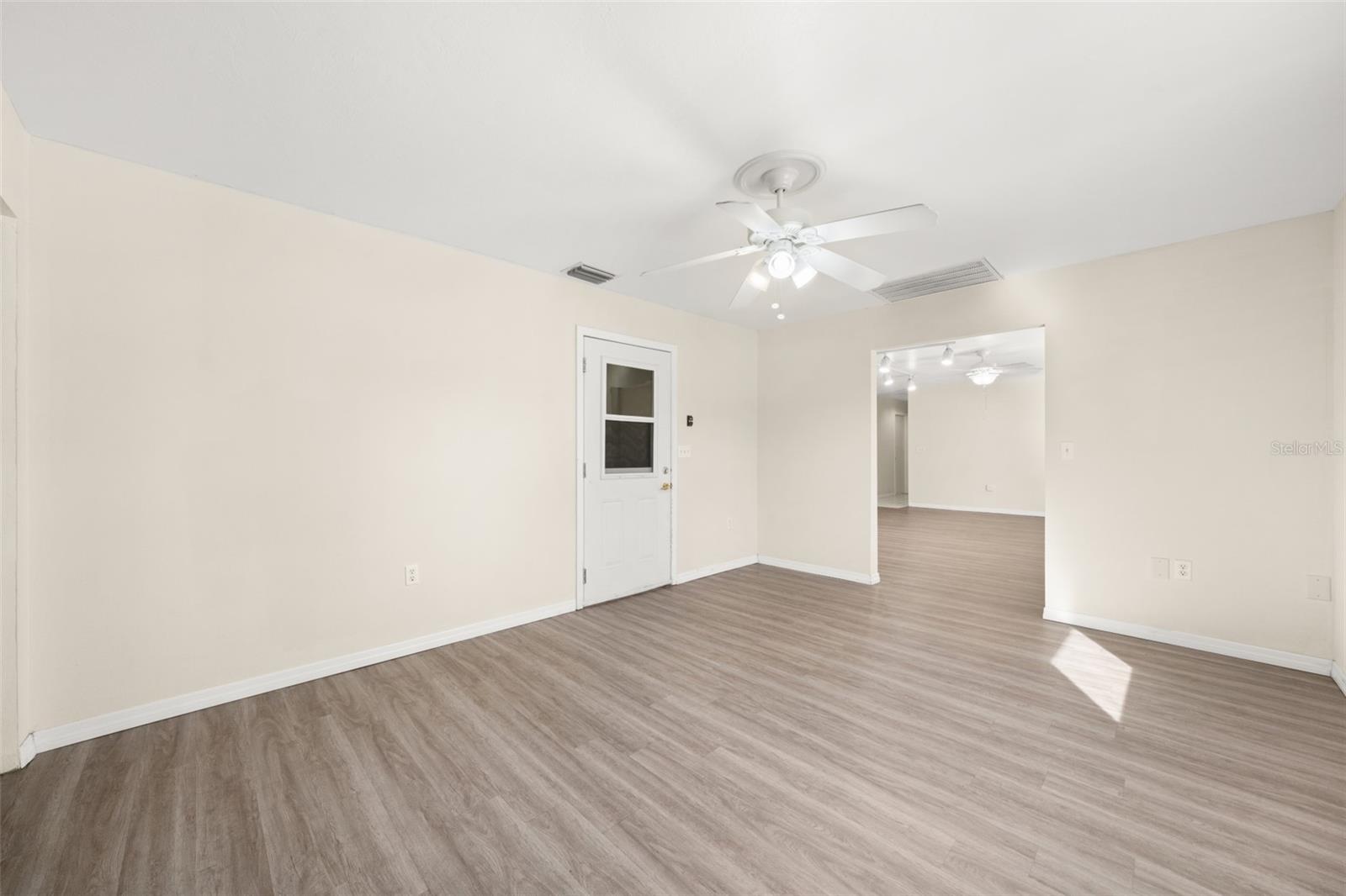 1273 Woodbury, Sebring, FL 33875