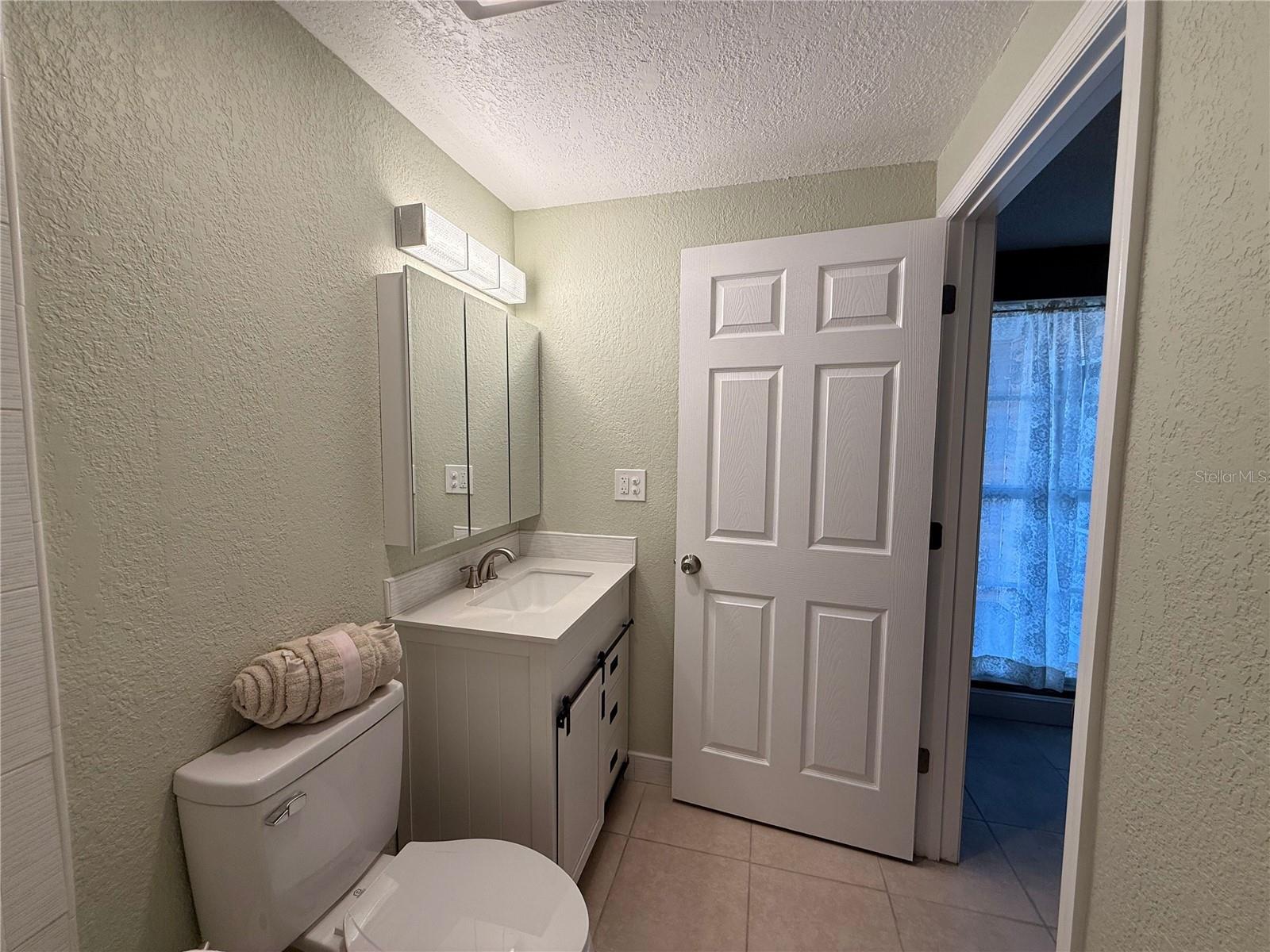 1605 Club Unit 1605, Lakeshore, FL 33854