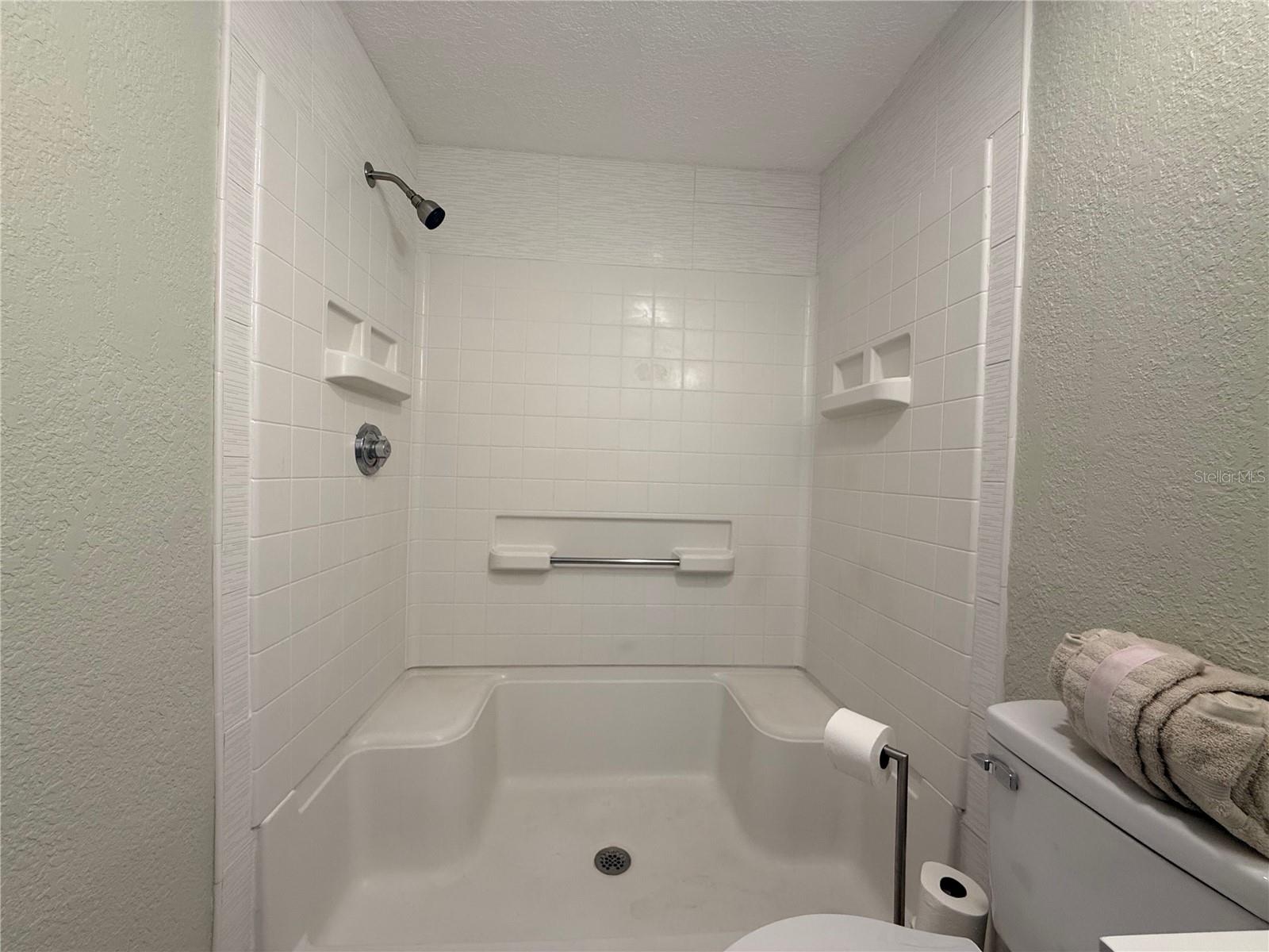 1605 Club Unit 1605, Lakeshore, FL 33854