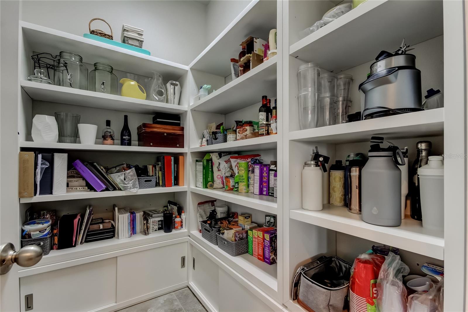 11403 Quiet Forest, Tampa, FL 33635