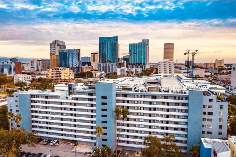 201 Laurel Unit 701, Tampa, FL 33602