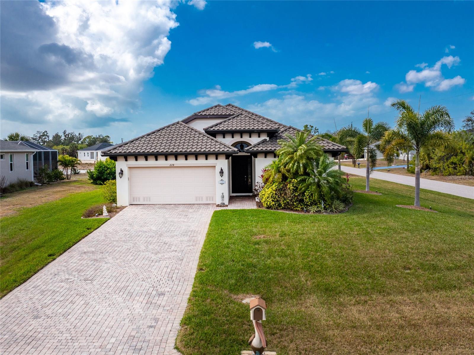 228 Antilla, Rotonda West, FL 33947