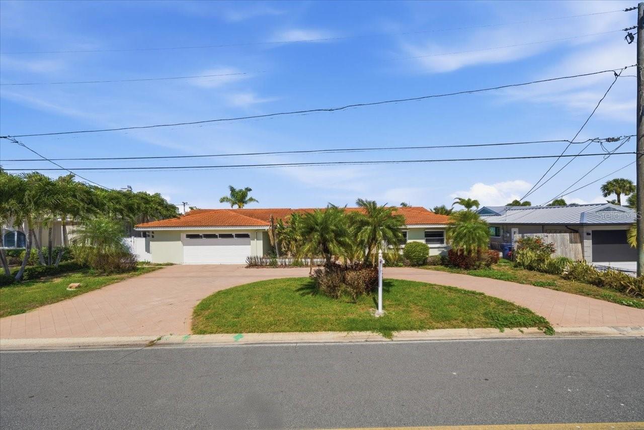 411 55th, St Pete Beach, FL 33706