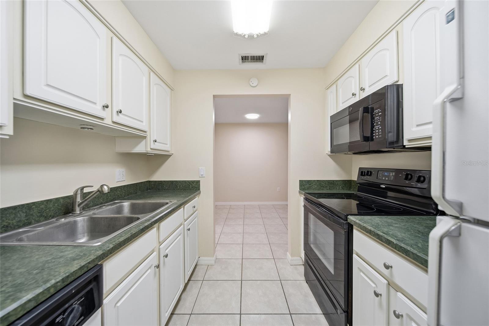4335 Aegean Unit 144a, Tampa, FL 33611
