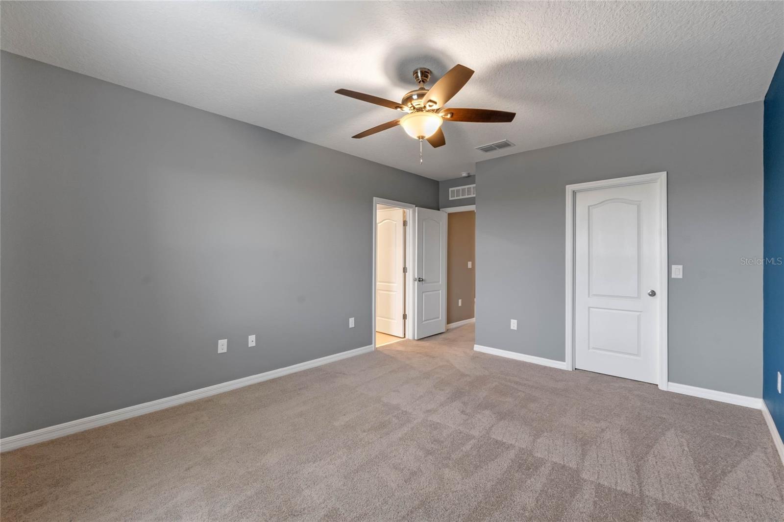 961 Lido, Howey In the Hills, FL 34737