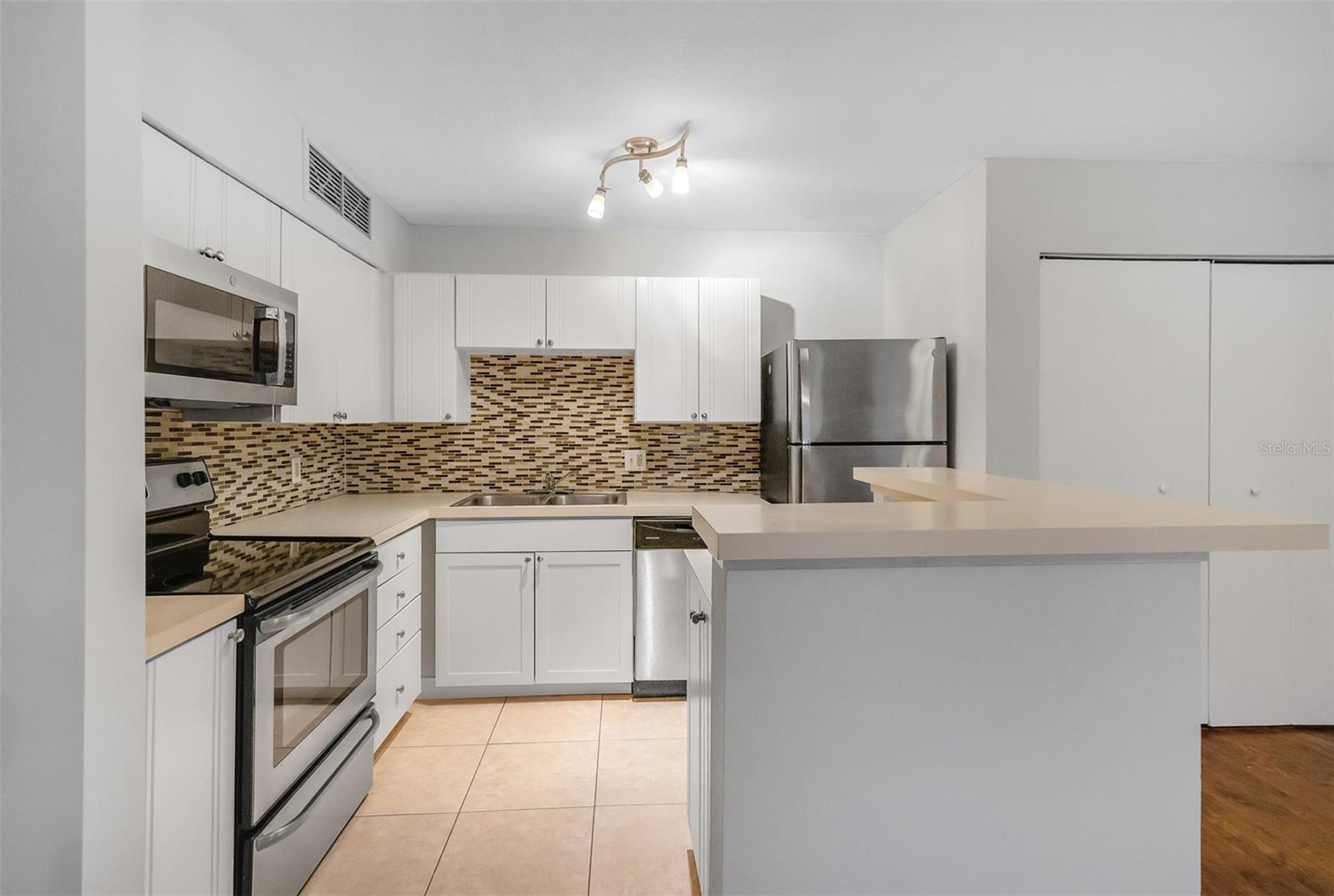 485 Forestway Unit 106, Altamonte Springs, FL 32701