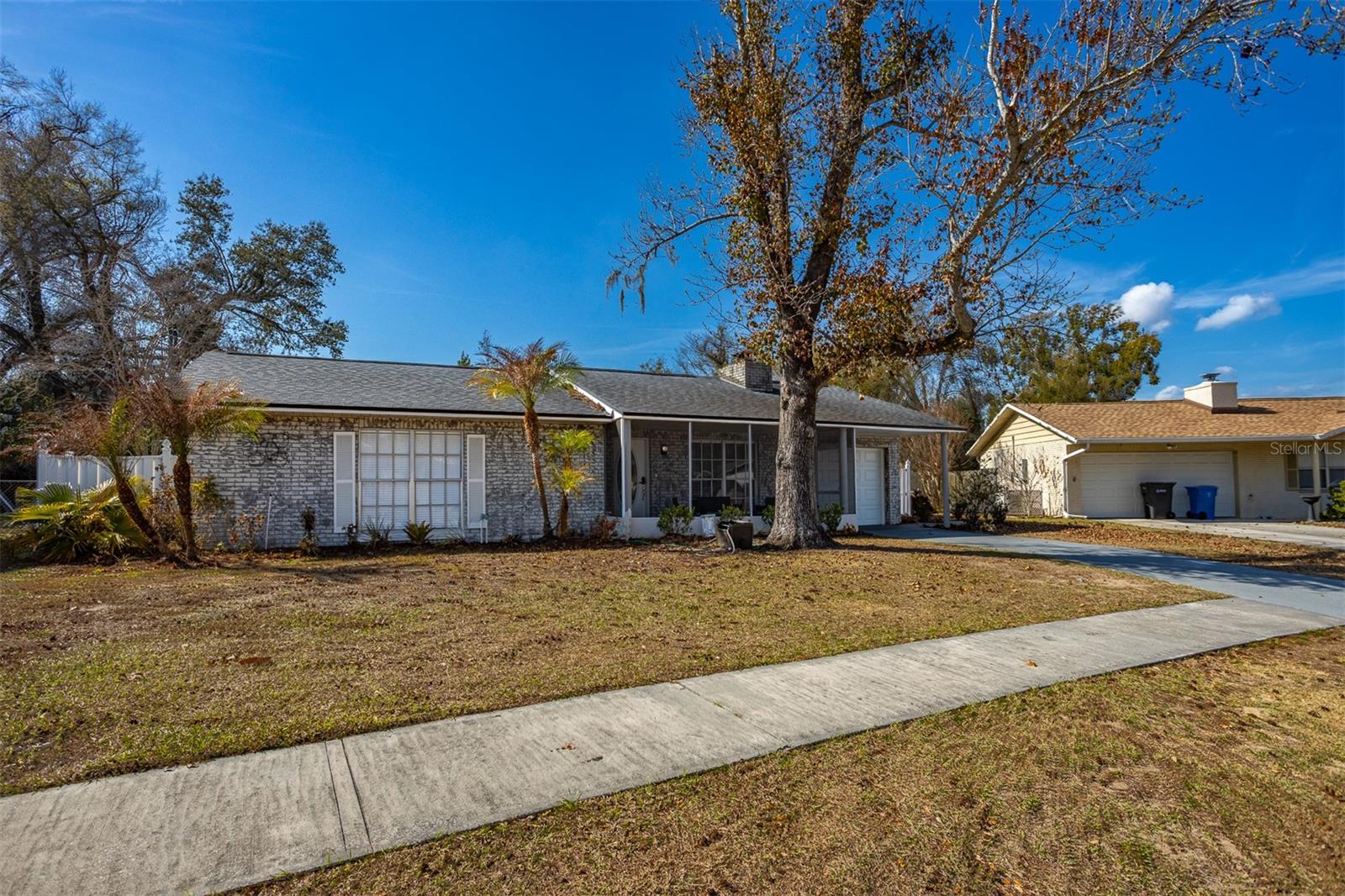 806 Chadsworth, Seffner, FL 33584