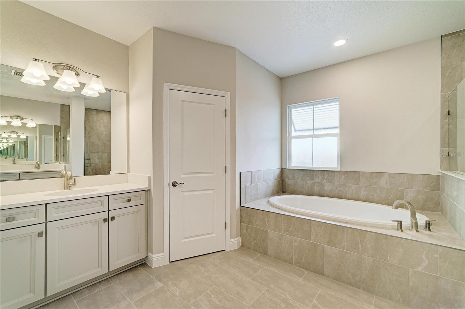 10245 Cross River, Parrish, FL 34219