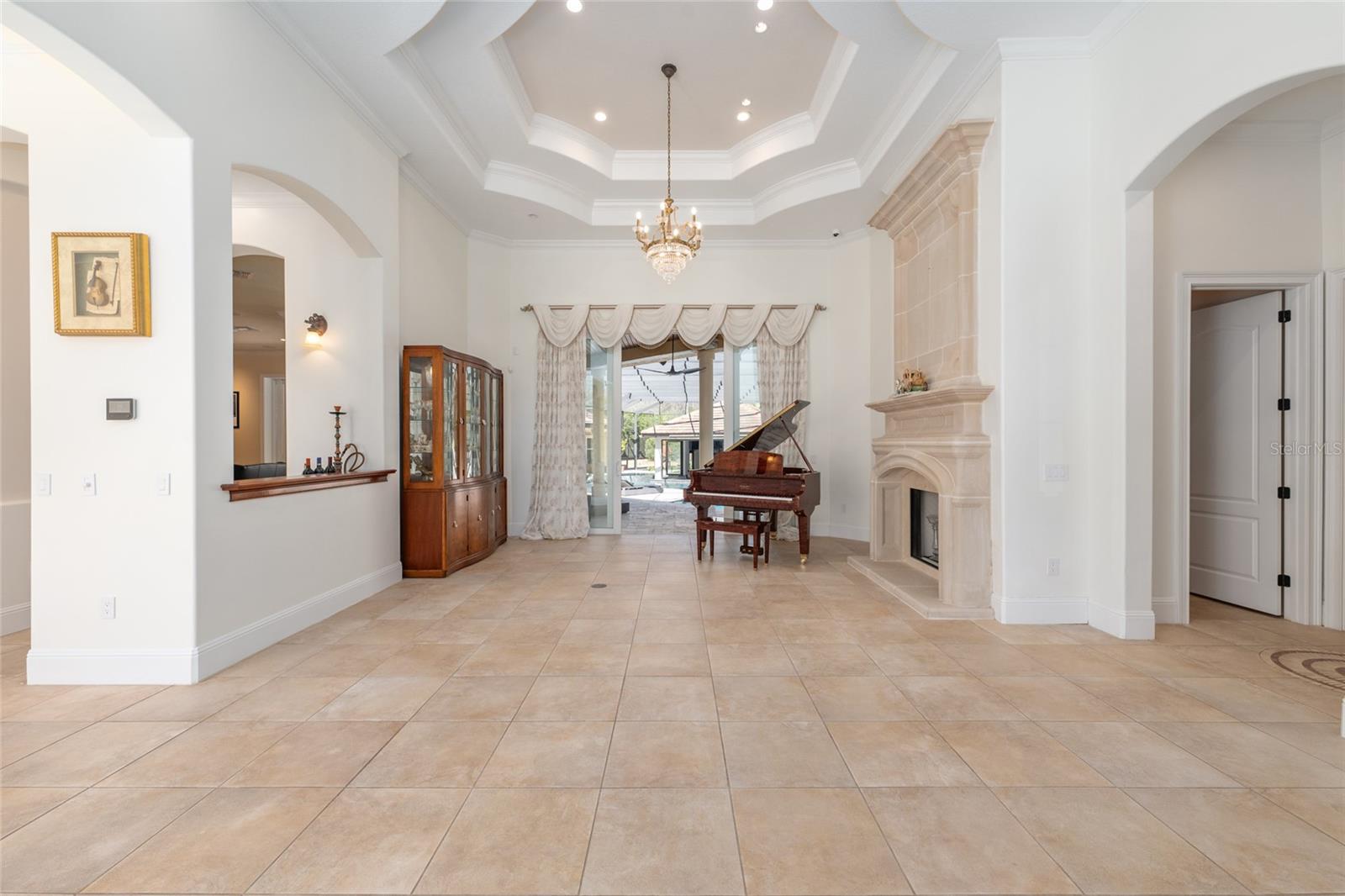 695 47th, Ocala, FL 34480