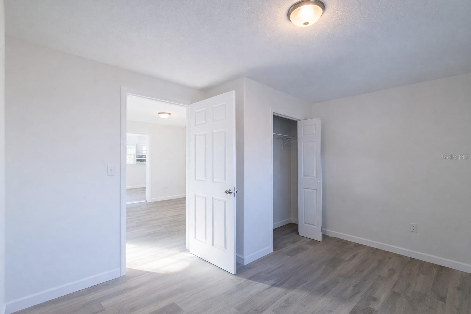 702 Hillsboro, Plant City, FL 33563