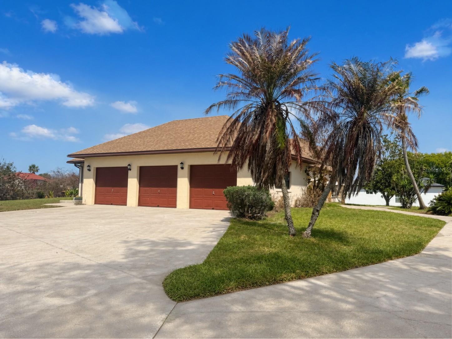513 Bar, Poinciana, FL 34759