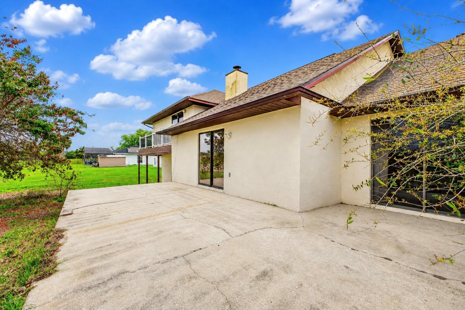 513 Bar, Poinciana, FL 34759