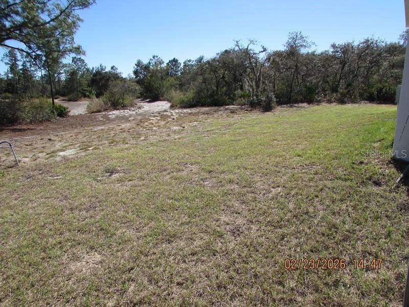 10 Fisher Loop, Ocklawaha, FL 32179