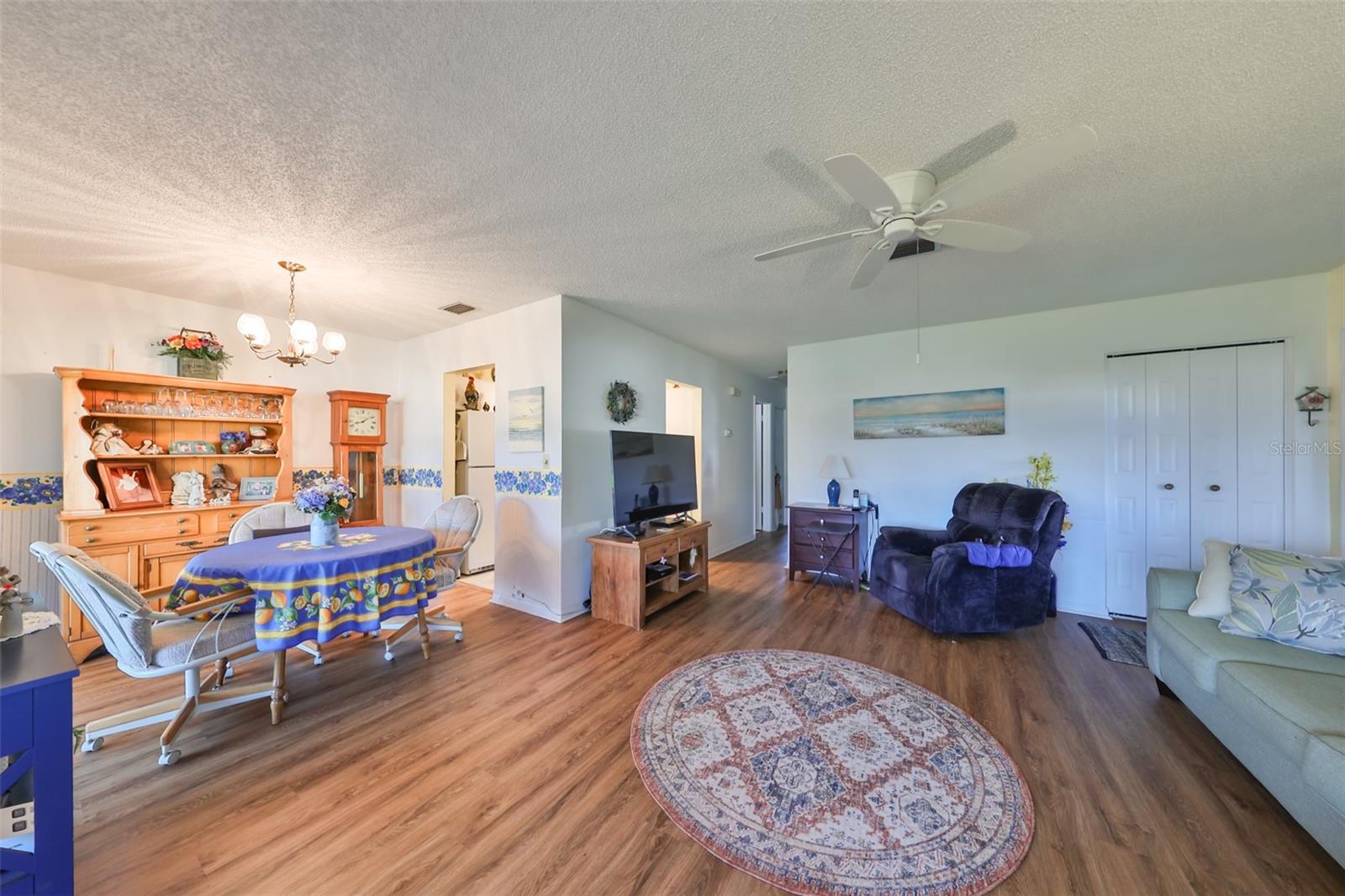 1901 Canterbury Unit 19, Sun City Center, FL 33573