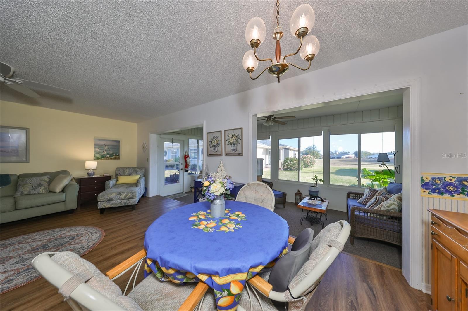 1901 Canterbury Unit 19, Sun City Center, FL 33573