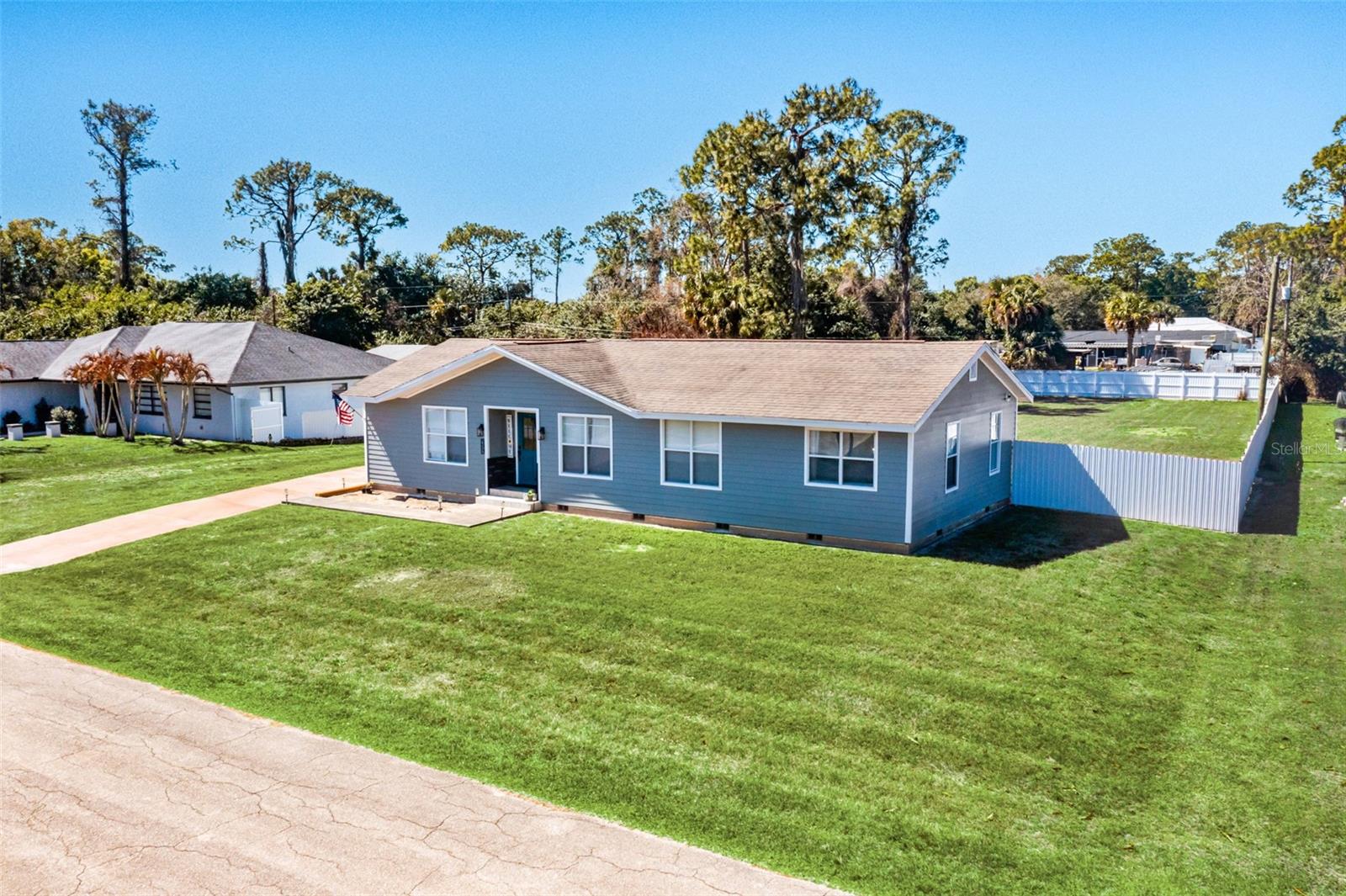 323 Greenwood, Lehigh Acres, FL 33936