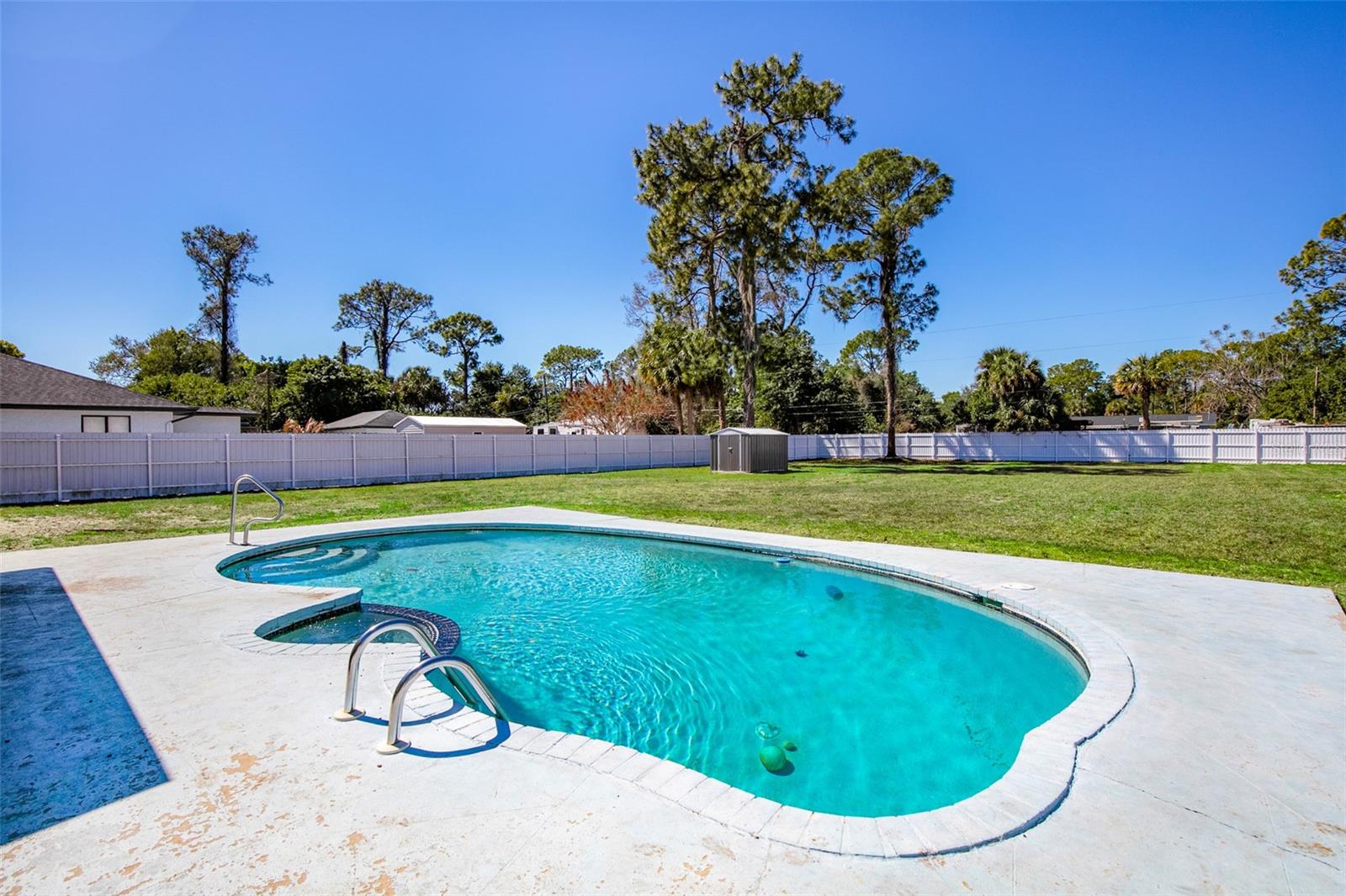 323 Greenwood, Lehigh Acres, FL 33936