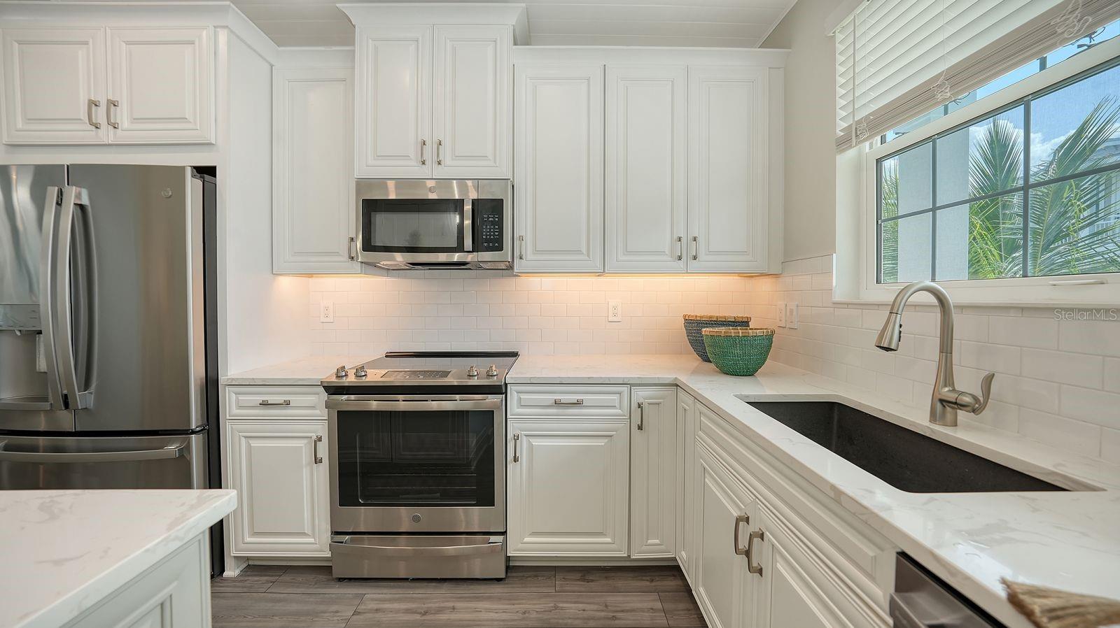 12413 Gulf Breeze, Cortez, FL 34215