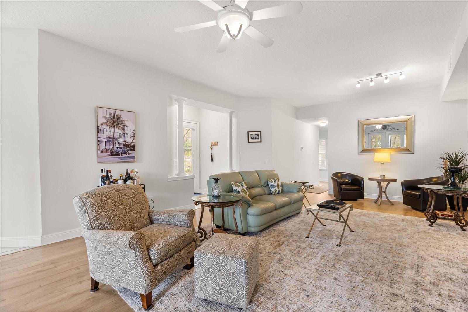 102 Camino Real Unit 102, Howey In the Hills, FL 34737