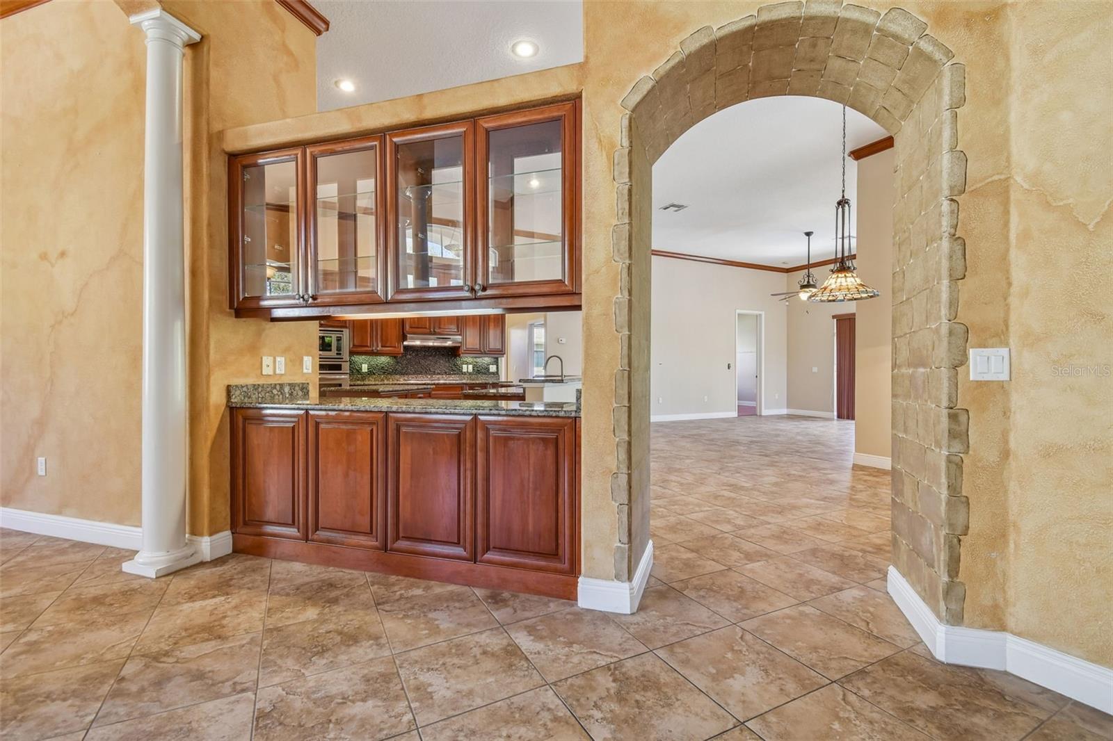 614 Vintage, Brandon, FL 33511