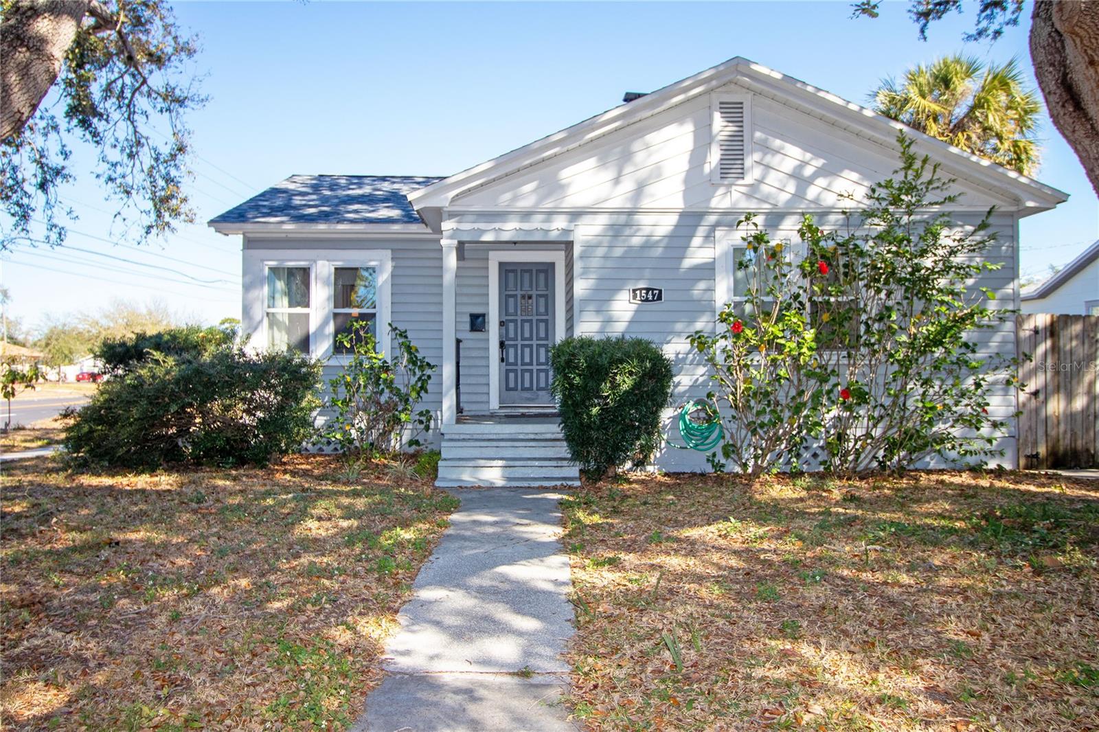 1547 35th, St Petersburg, FL 33704