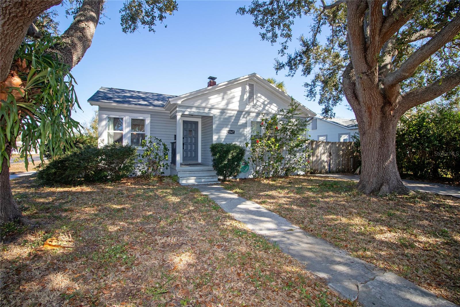 1547 35th, St Petersburg, FL 33704
