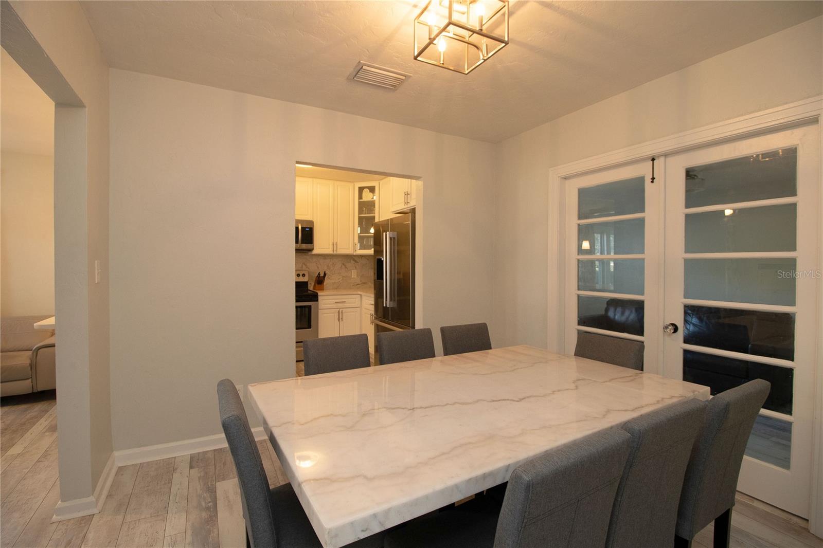 1547 35th, St Petersburg, FL 33704