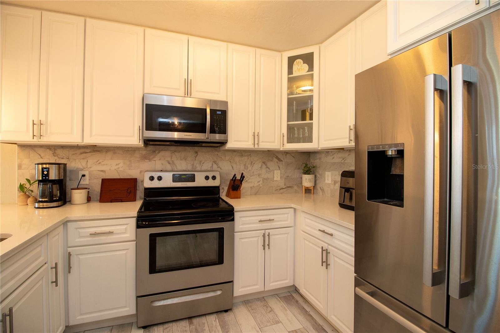 1547 35th, St Petersburg, FL 33704