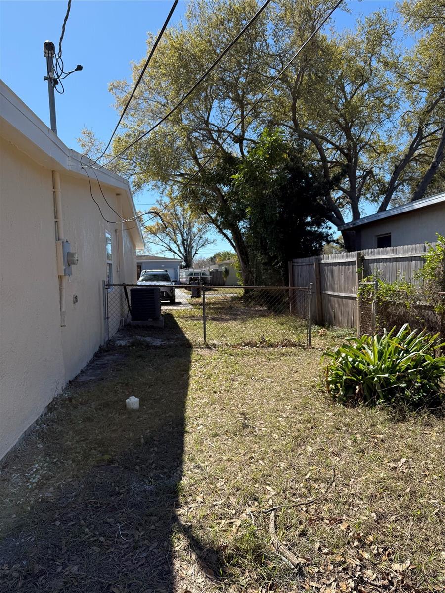 4737 56th, St Petersburg, FL 33714
