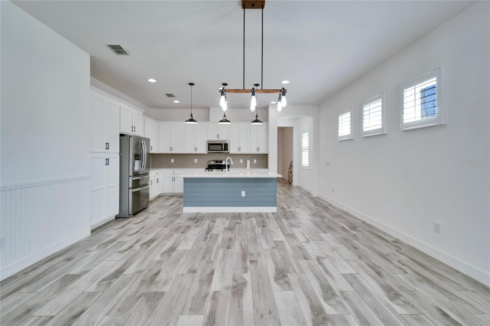 729 Winterside, Apollo Beach, FL 33572