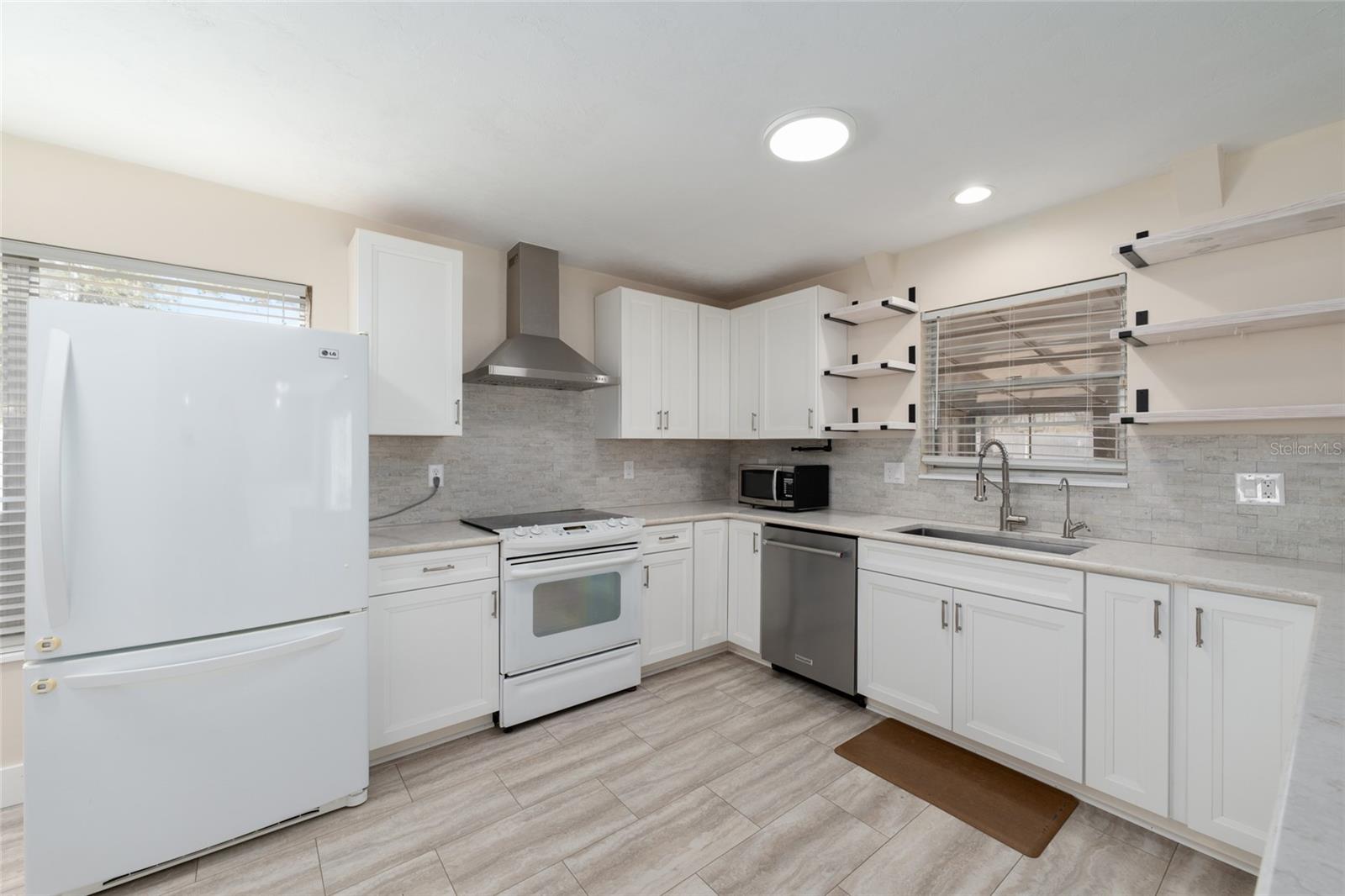 8205 44th, Gainesville, FL 32608