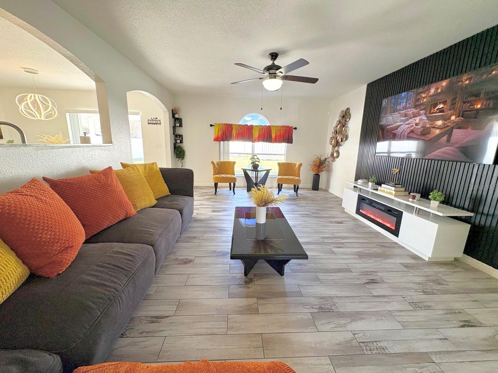 3142 Whispering Trails, Winter Haven, FL 33884