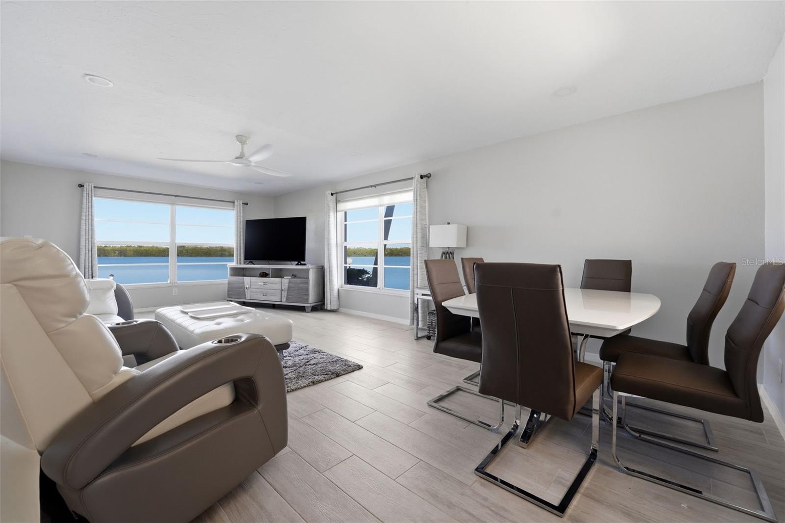 4440 Exeter Unit 106, Longboat Key, FL 34228