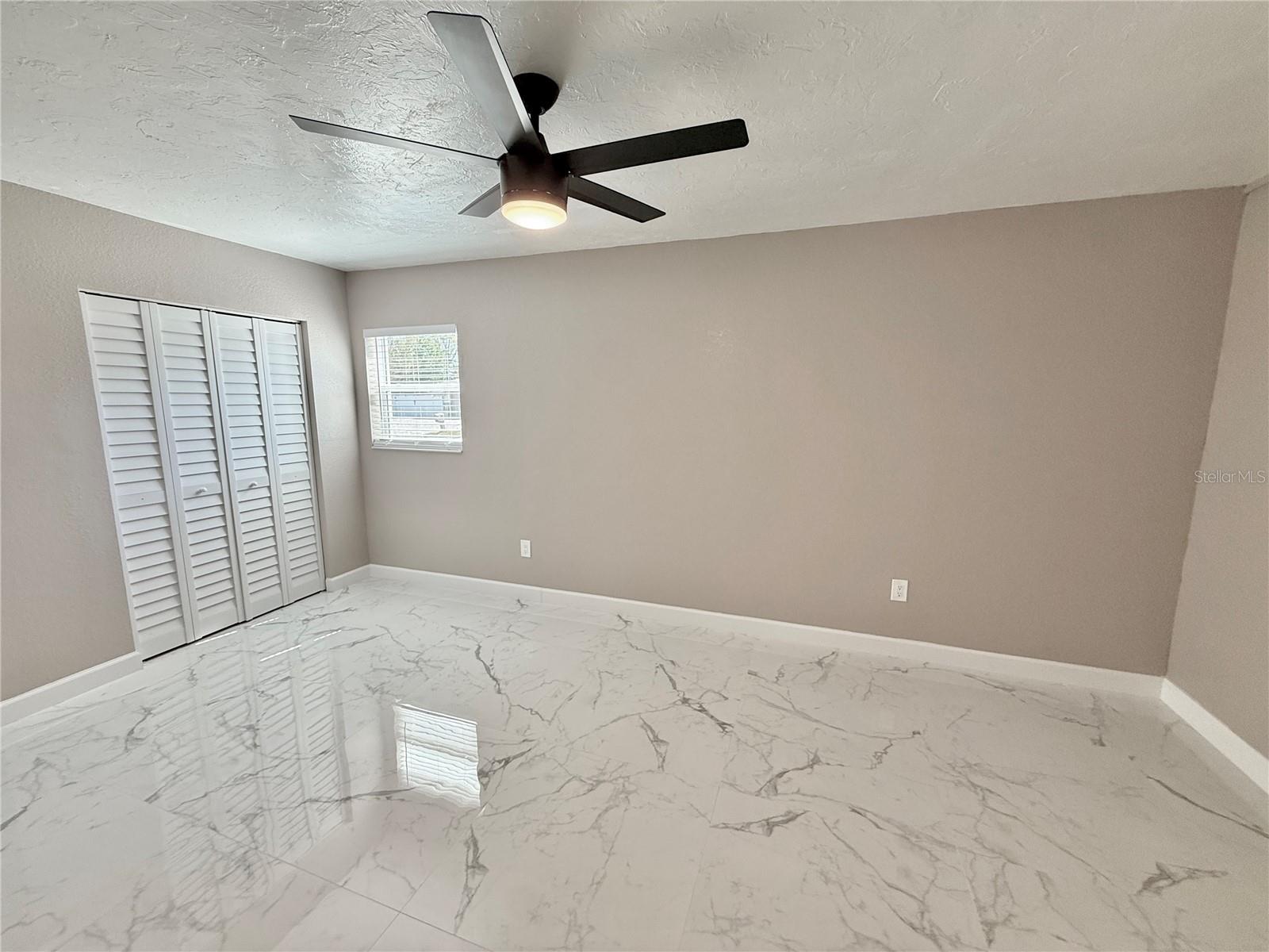715 65th Avenue, Bradenton, FL 34207