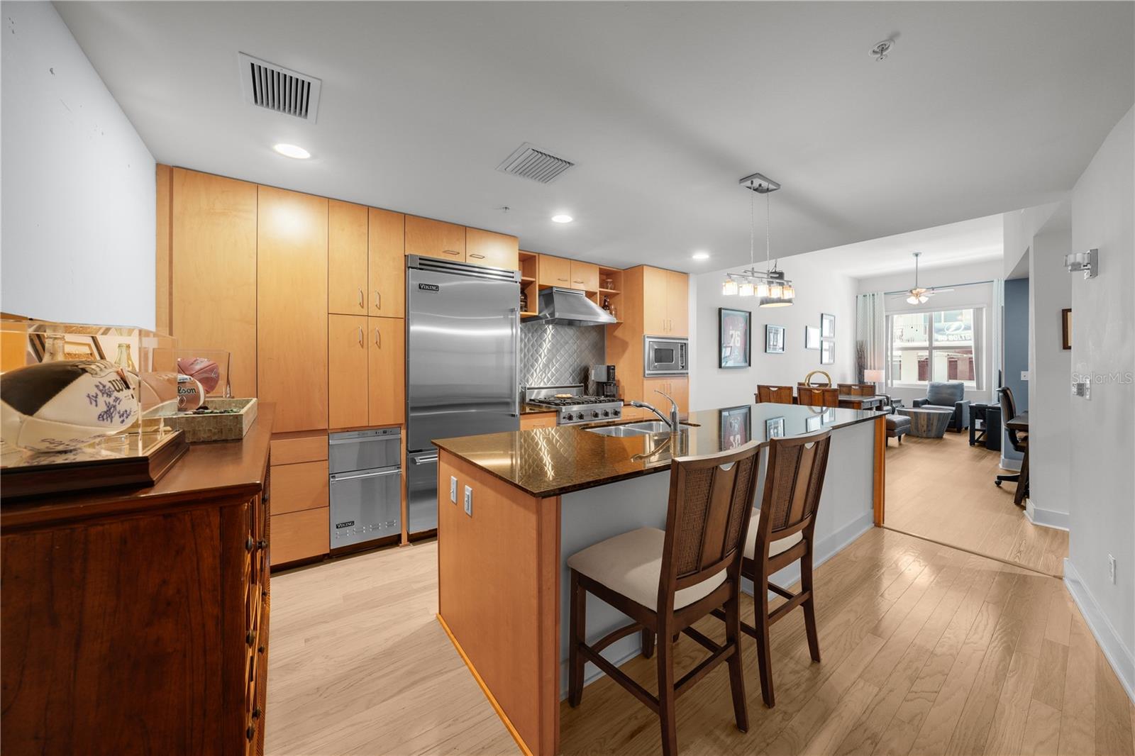 1120 Kennedy Unit 827, Tampa, FL 33602