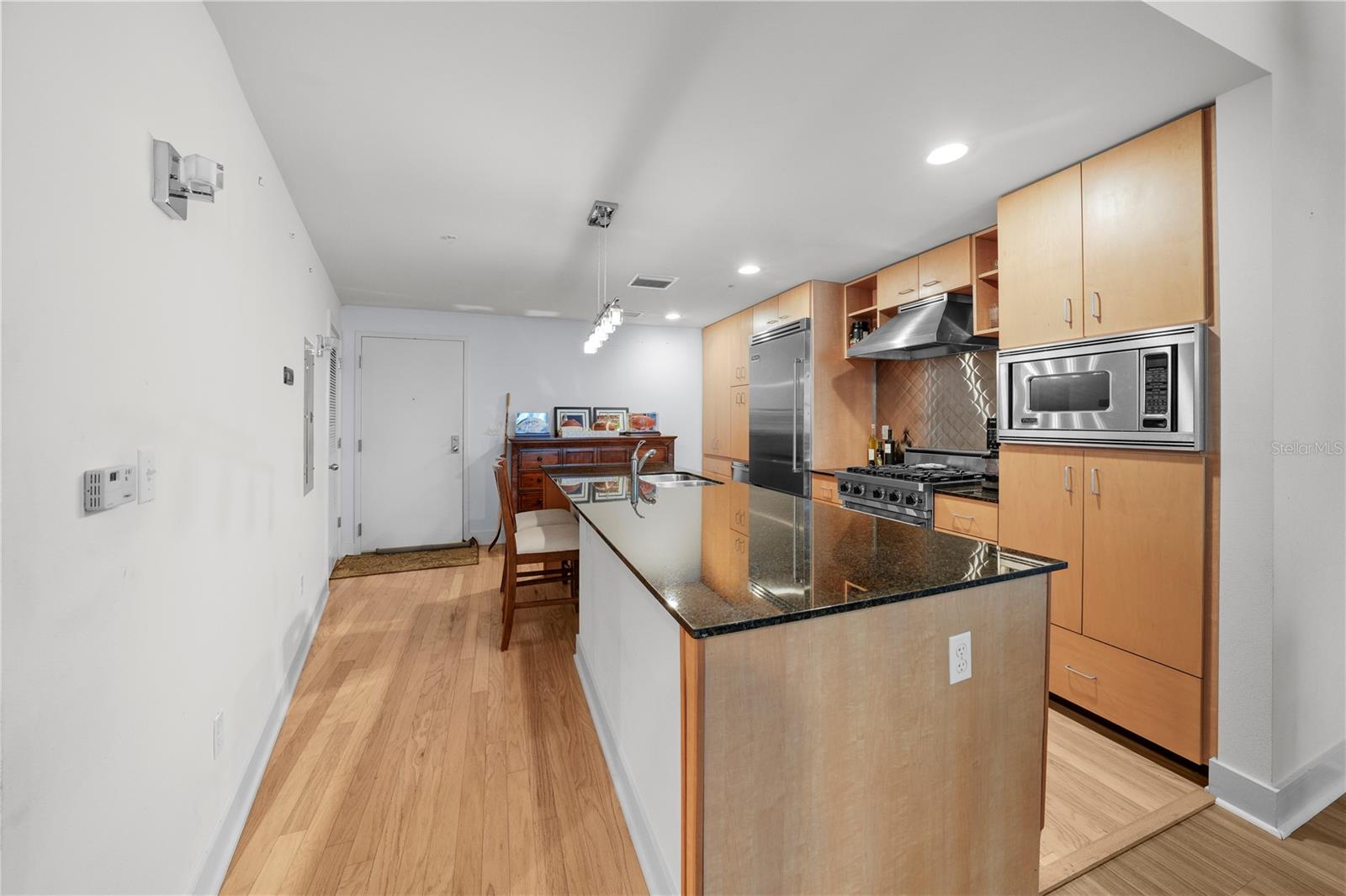 1120 Kennedy Unit 827, Tampa, FL 33602
