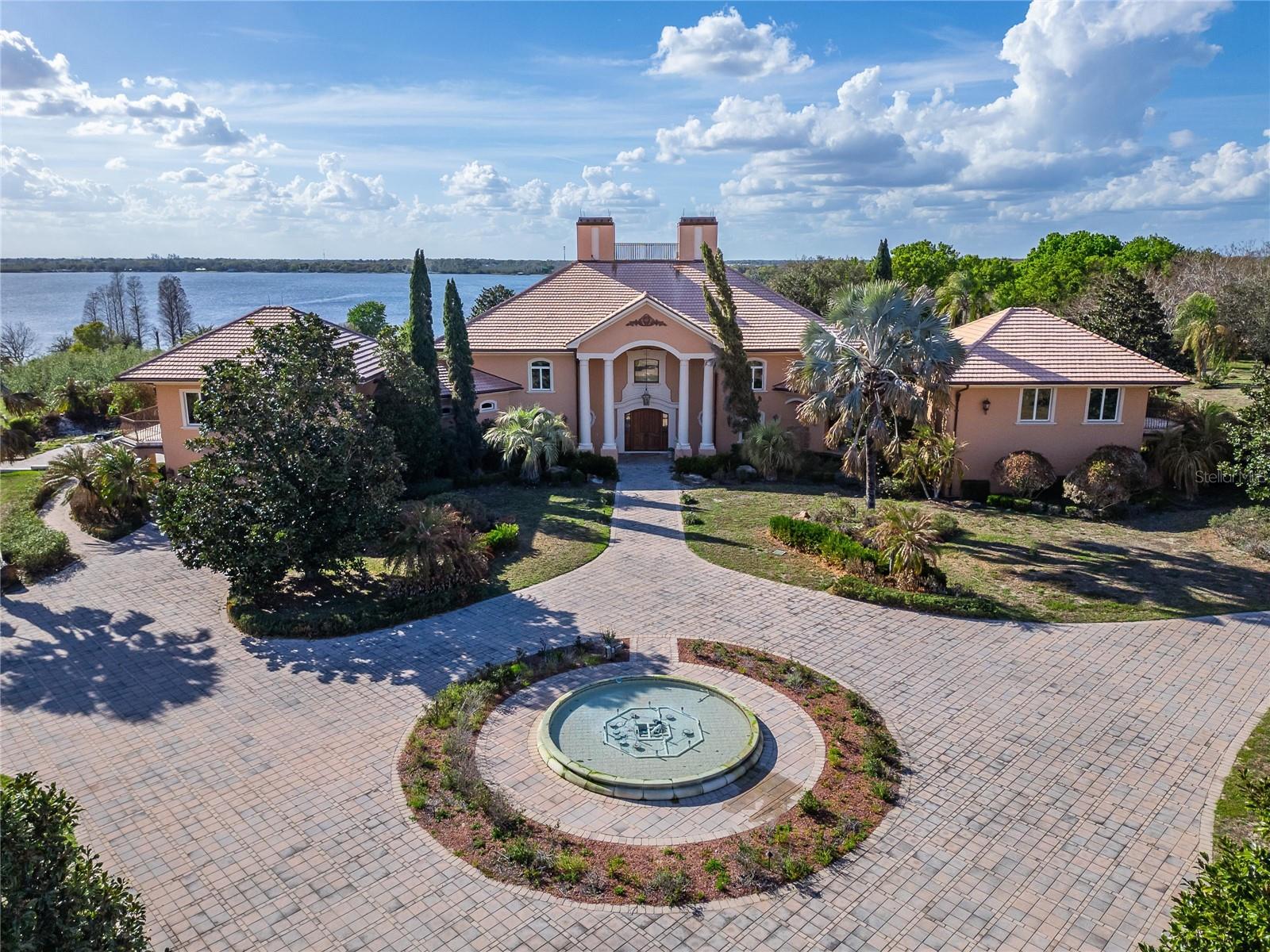 501 Adams Barn, Auburndale, FL 33823