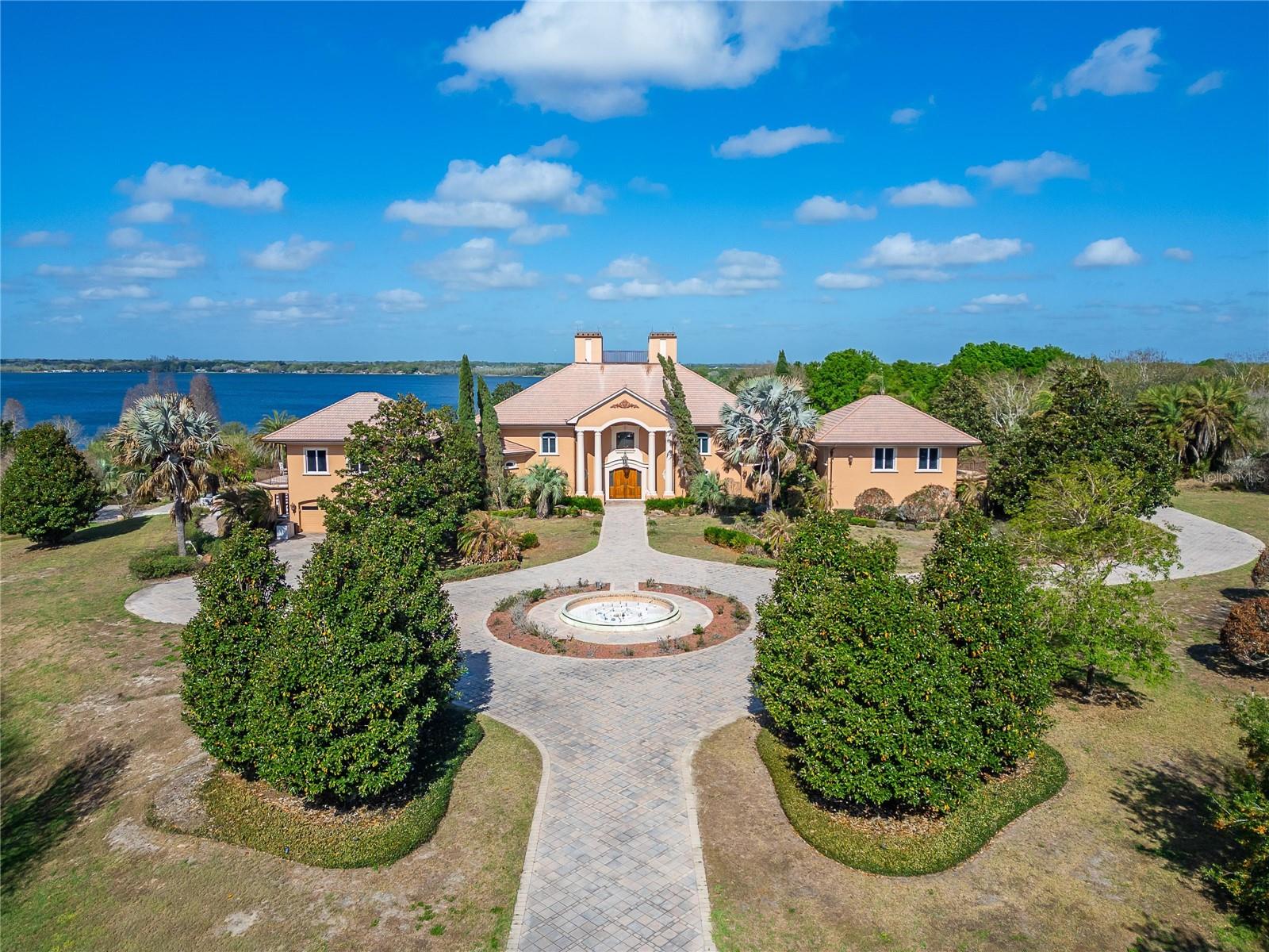 501 Adams Barn, Auburndale, FL 33823