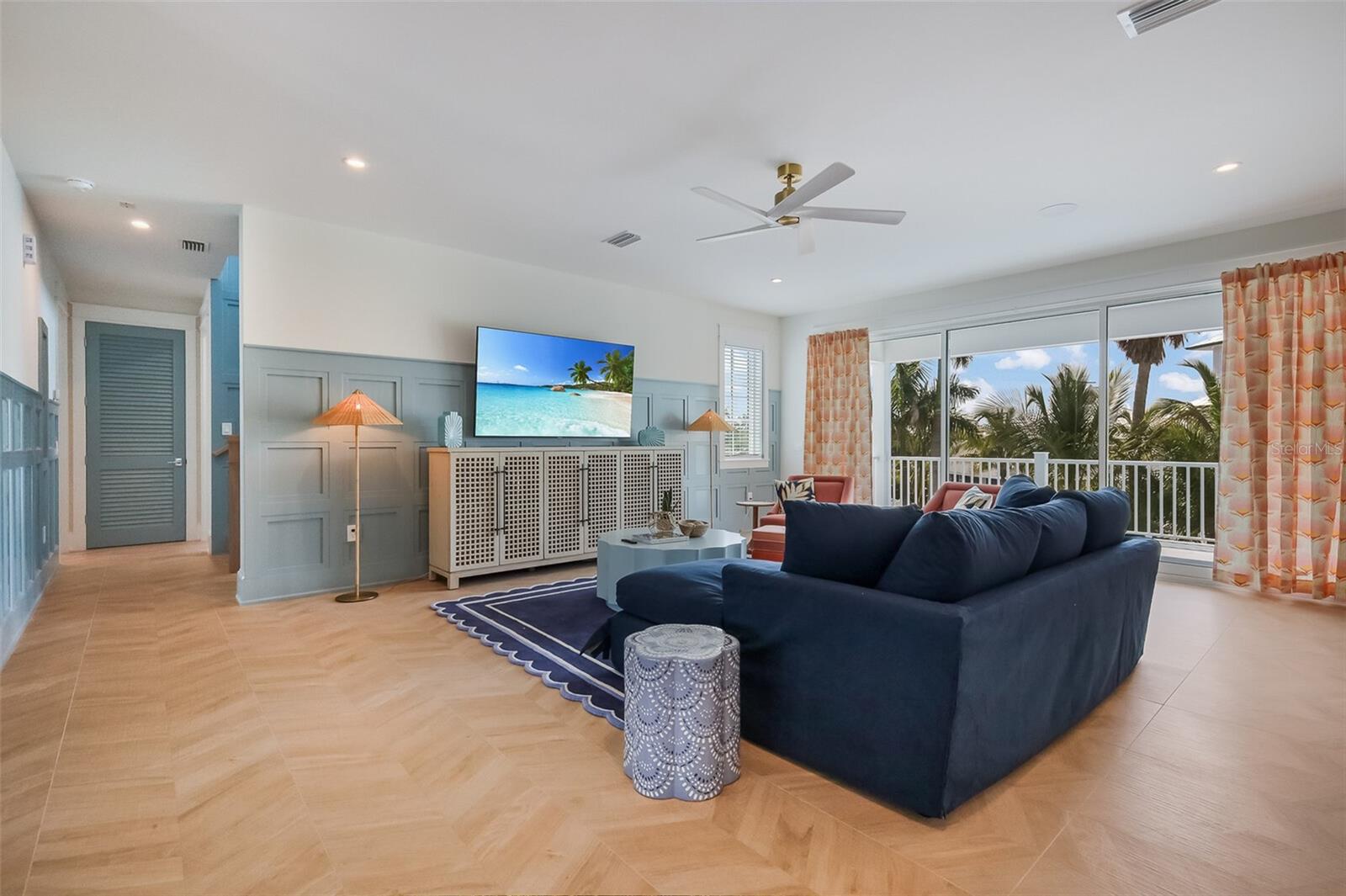 227 Harbor, Holmes Beach, FL 34217