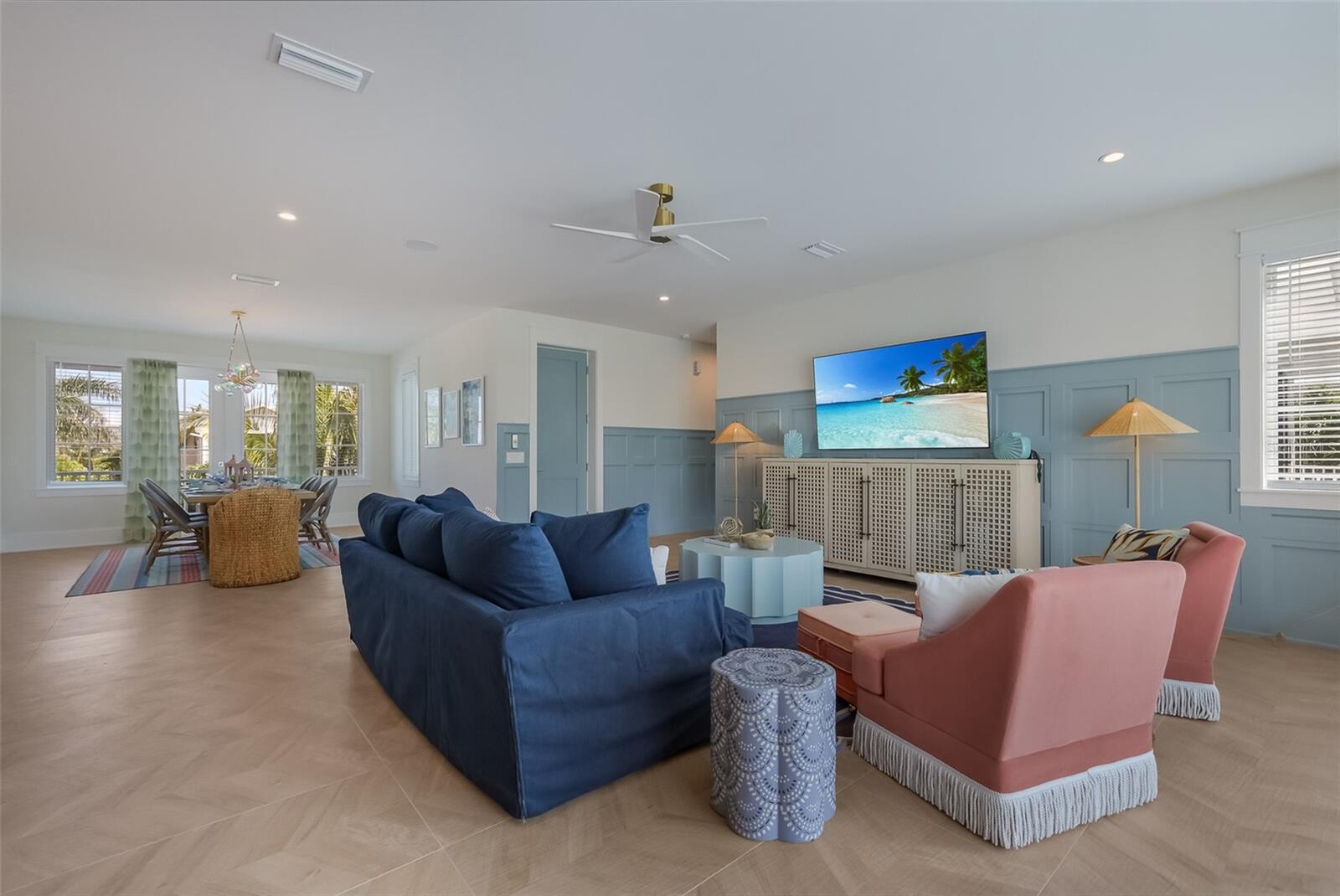 227 Harbor, Holmes Beach, FL 34217