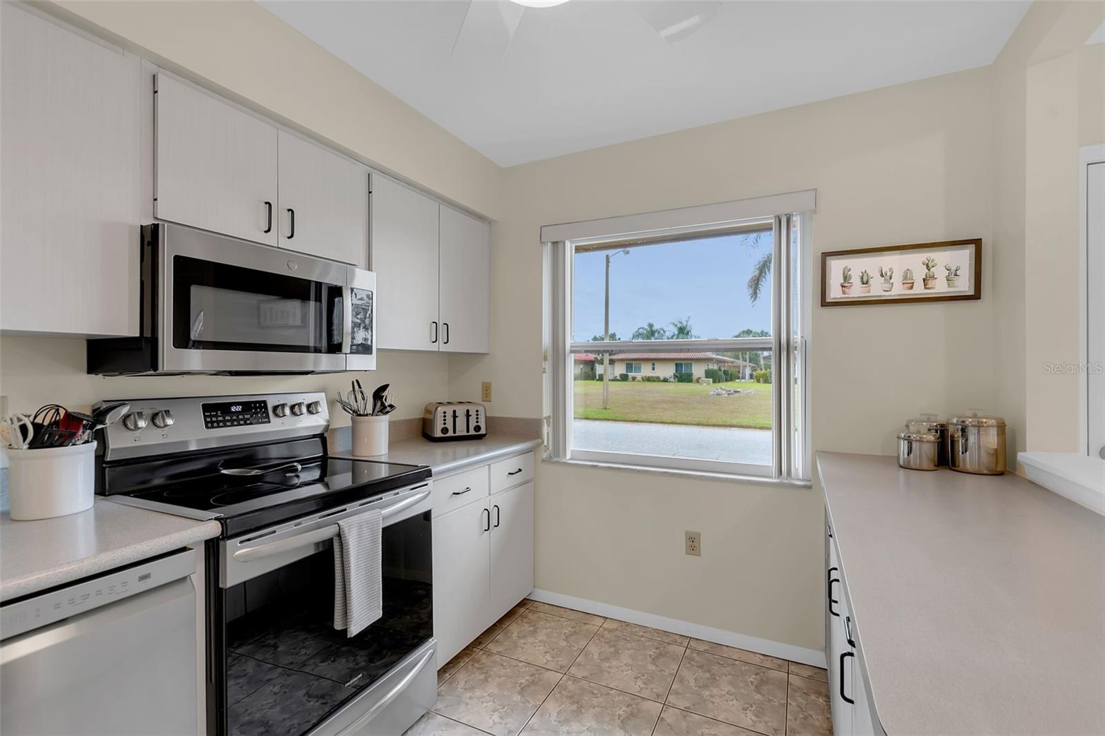 3215 Mercer, Bradenton, FL 34207