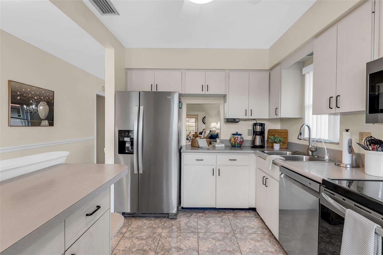 3215 Mercer, Bradenton, FL 34207