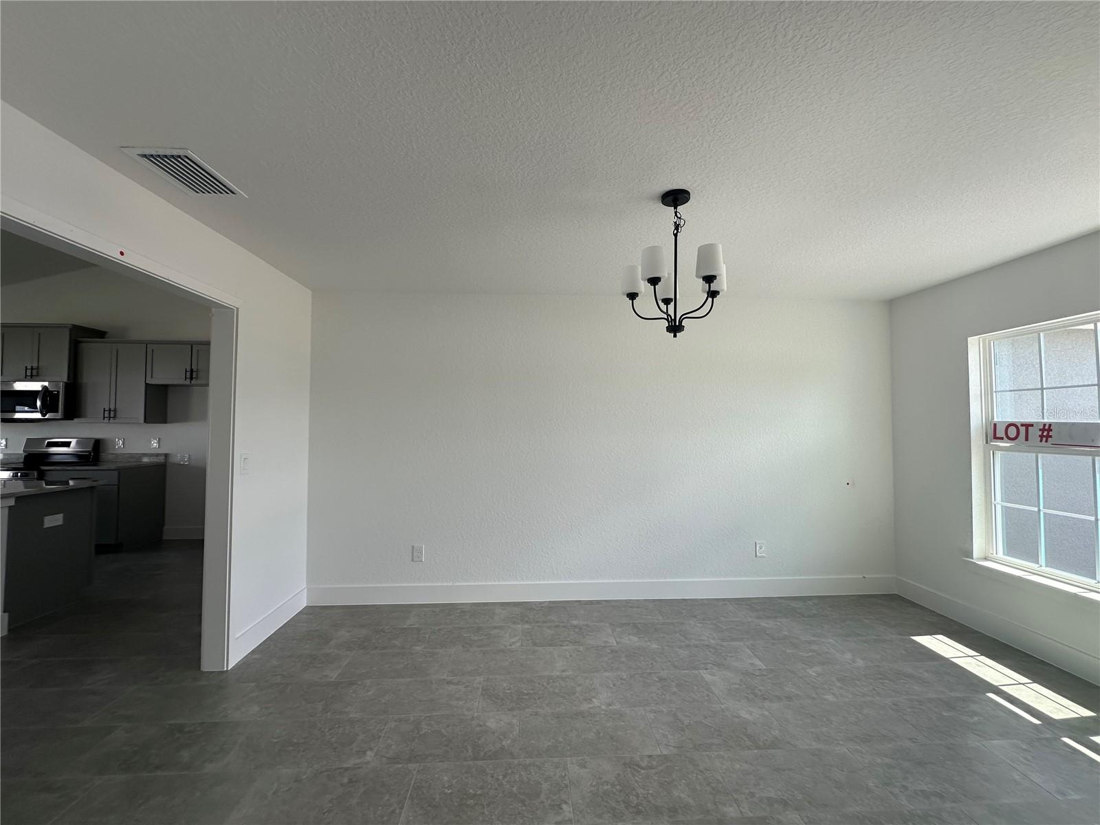 12605 48th, Oxford, FL 34484